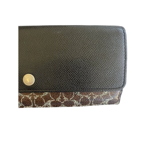 Coach Wallet Signature Logo C Pebbled Leather Checkbook Card Clutch Brown Black - Picture 3 of 7